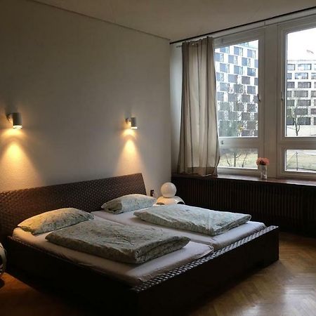 Stylish Apartment In The Heart Of Hamburg Exterior photo