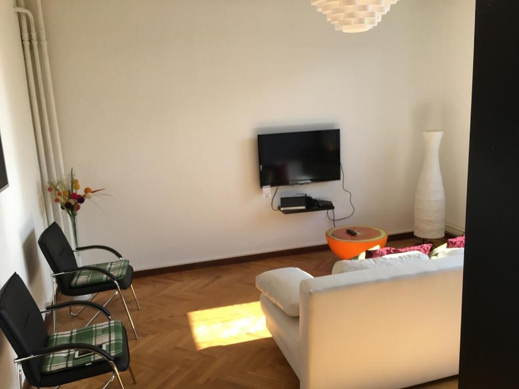 Stylish Apartment In The Heart Of Hamburg Exterior photo